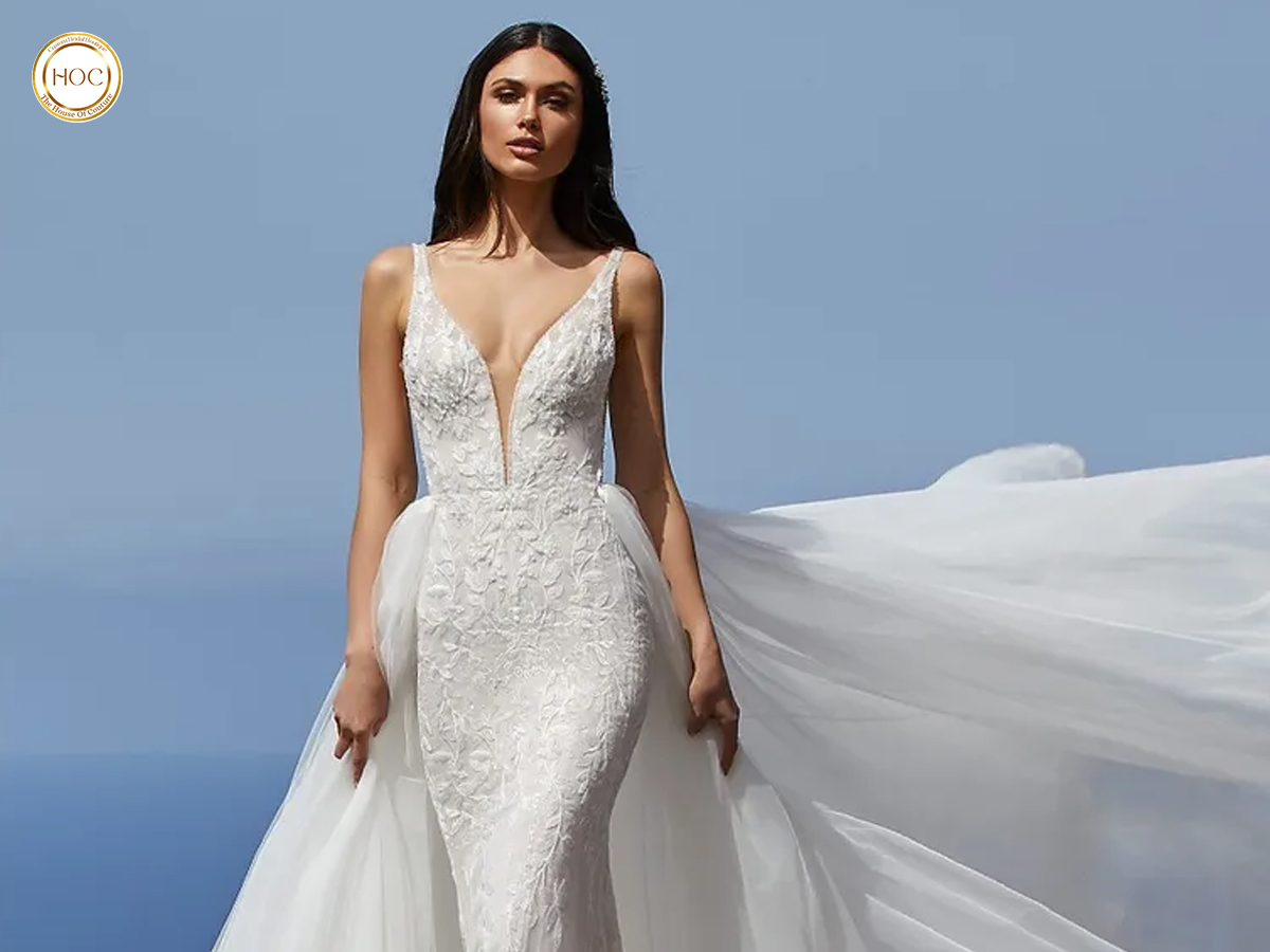 Bridal Boutique Fulfills The Dream Of Dressing Up Amazing Of Young & Charming Brides